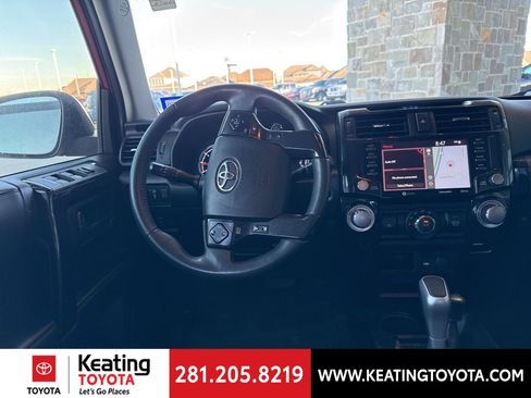 Certified 2022 Toyota 4Runner TRD Off-Road Premium image 12