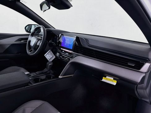 New 2026 Toyota Camry SE FWD image 30