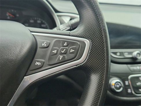 Used 2022 Chevrolet Malibu LS image 27