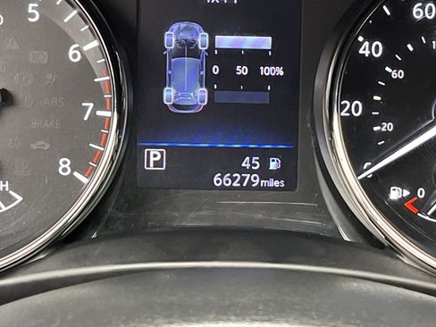 Used 2020 Nissan Rogue Sport SV w/ All-Weather Package AWD/4WD image 14