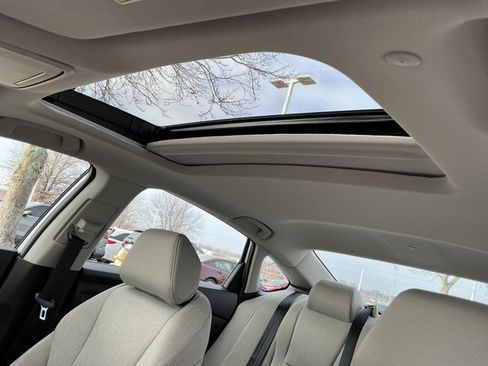 Used 2025 Honda Accord SE image 16
