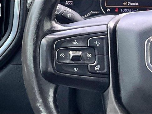 Used 2021 GMC Sierra 1500 AT4 w/ AT4 Value Package AWD/4WD image 17