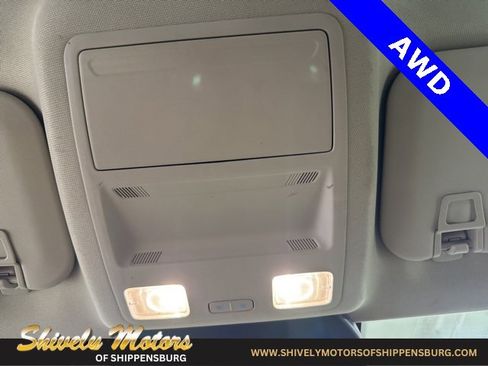 Used 2020 Ford Escape SE image 20