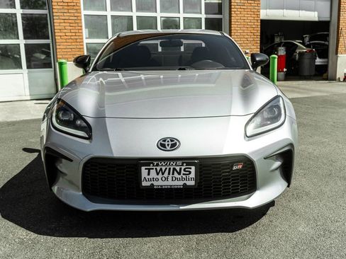 Used 2023 Toyota GR86 RWD image 30