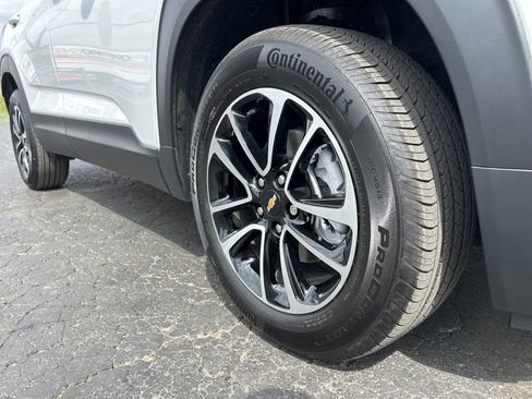 Used 2026 Chevrolet TrailBlazer LT w/ Convenience Package image 11