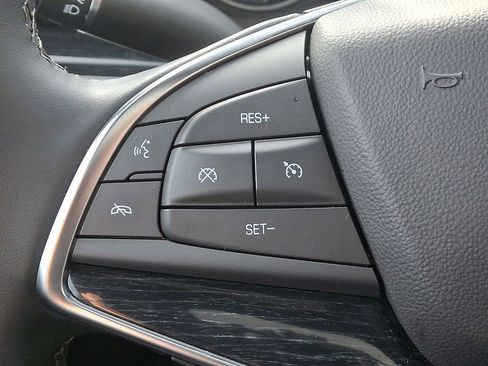 Certified 2025 Cadillac XT5 Premium Luxury w/ LPO, Floor Liner Package image 24