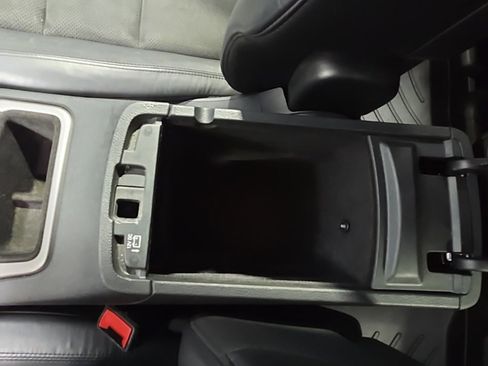 Used 2020 Jeep Grand Cherokee Altitude image 24