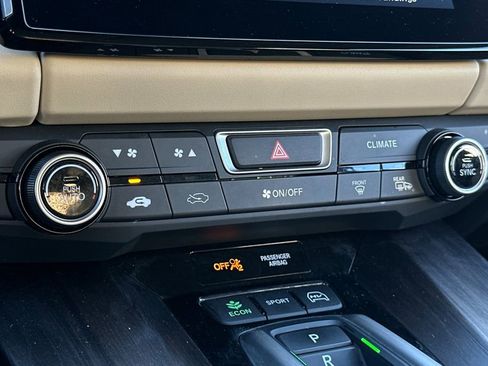 Certified 2021 Honda Clarity Plug-In Hybrid image 22