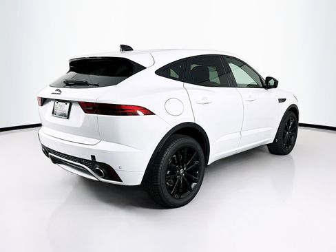 Used 2024 Jaguar E-PACE R-Dynamic SE image 9