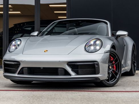 Certified 2022 Porsche 911 Carrera GTS image 1
