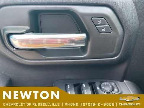 Used 2024 Chevrolet Silverado 1500 Custom AWD/4WD image 9