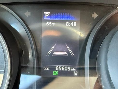 Used 2021 Toyota Camry SE FWD image 18