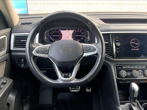 Used 2023 Volkswagen Atlas SEL Premium image 5