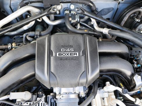 Used 2024 Toyota GR86 Premium RWD image 17