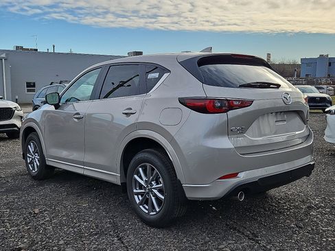 New 2025 MAZDA CX-5 AWD 2.5 S w/ Preferred Package image 4