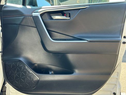 Used 2023 Toyota RAV4 Adventure image 25