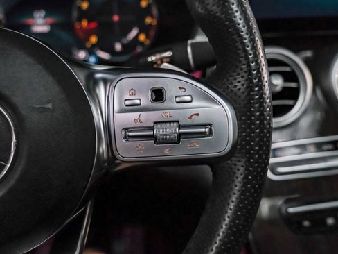 Used 2021 Mercedes-Benz GLC 300 image 14