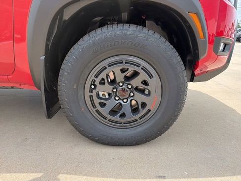 New 2026 Nissan Frontier PRO-4X w/ Pro-4x Convenience Package AWD/4WD image 4