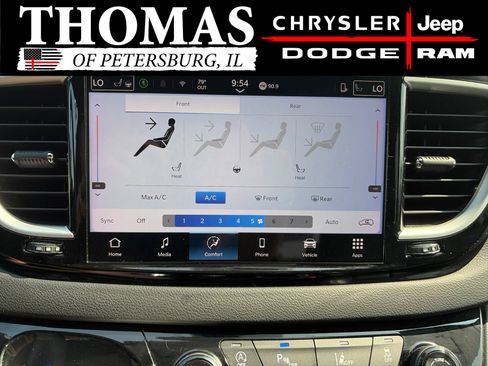 Used 2025 Chrysler Pacifica Select FWD image 20