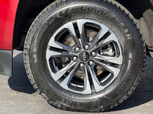 Used 2021 Chevrolet Colorado Z71 image 12