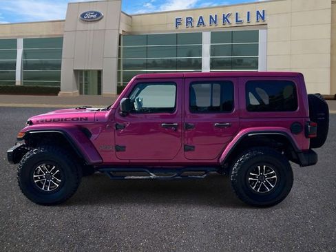 Used 2024 Jeep Wrangler Unlimited Rubicon AWD/4WD image 4