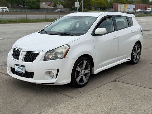 Used 2009 Pontiac Vibe GT FWD image 1