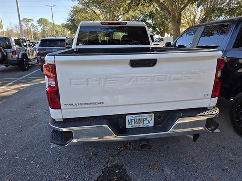Used 2025 Chevrolet Silverado 2500 LT w/ Convenience Package image 4