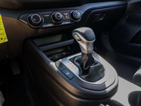 Used 2024 Kia Forte LXS image 30