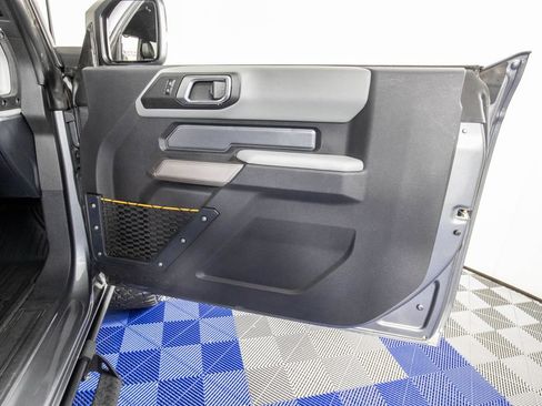 Used 2023 Ford Bronco Badlands w/ Sasquatch Package AWD/4WD image 15