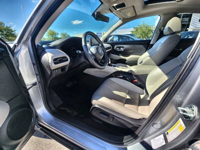 Used 2024 Honda HR-V EX-L image 10