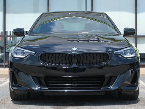 Used 2024 BMW 230i Coupe w/ Convenience Package RWD image 2