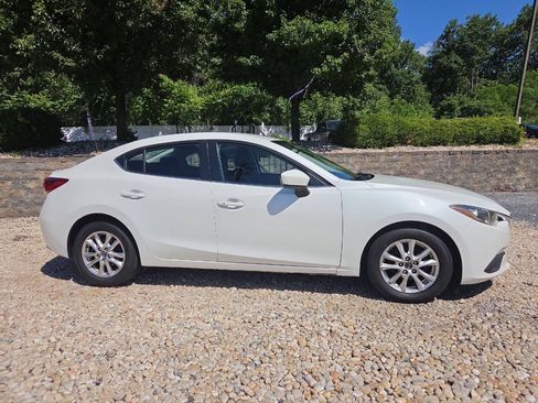 Used 2014 MAZDA MAZDA3 i Touring FWD image 8