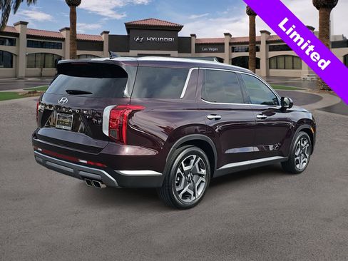 Used 2024 Hyundai Palisade Limited image 8