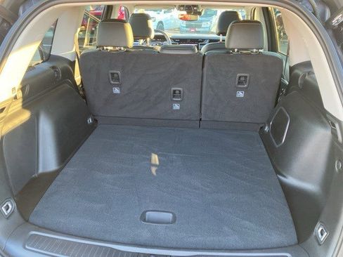 Used 2022 Jeep Grand Cherokee Limited 4xe image 25