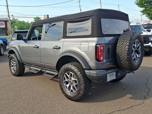 Used 2024 Ford Bronco Badlands AWD/4WD image 6