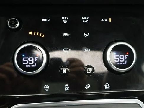 Used 2023 Land Rover Range Rover Evoque S AWD/4WD image 34