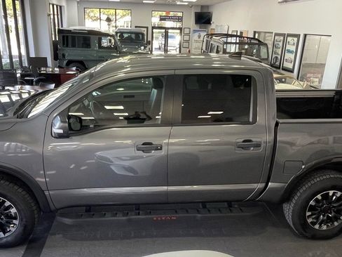 Used 2023 Nissan Titan PRO-4X w/ Pro-4x Convenience Package image 2
