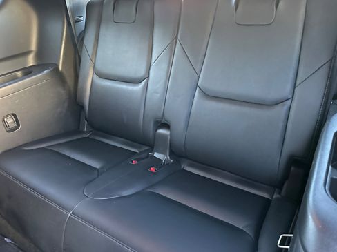 Used 2023 MAZDA CX-9 Touring image 17