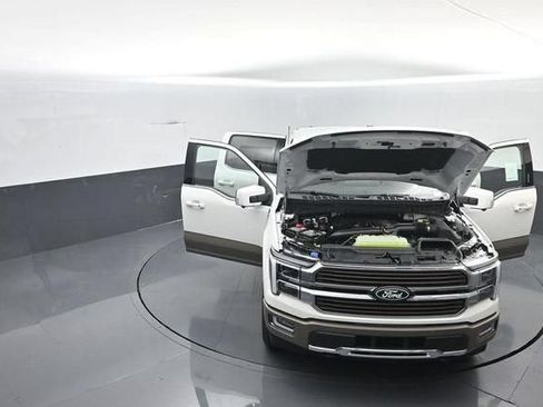 New 2026 Ford F150 King Ranch w/ FX4 Off-Road Package AWD/4WD image 32