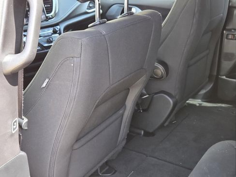 Used 2021 Chrysler Pacifica Touring w/ Cold Weather Group AWD/4WD image 33