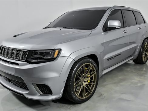 Used 2021 Jeep Grand Cherokee Trackhawk AWD/4WD image 6