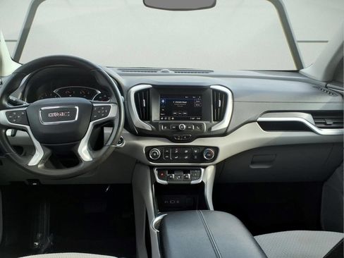 Used 2022 GMC Terrain SLE AWD/4WD image 11