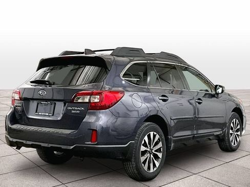 Used 2017 Subaru Outback 3.6R Limited AWD/4WD image 11