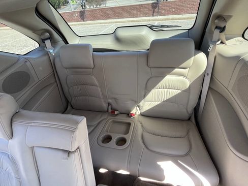 Used 2005 Buick Rendezvous CXL w/ CXL Preferred Equipment Group image 11
