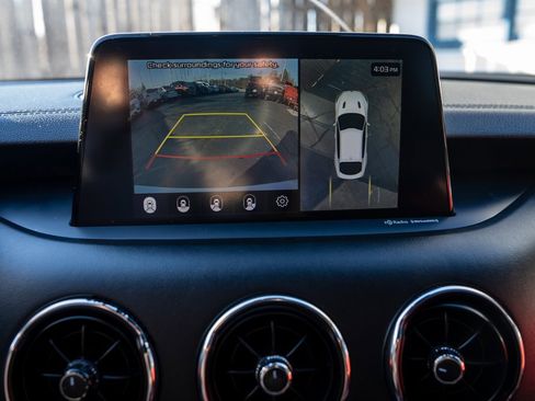 Used 2019 Kia Stinger GT2 image 21