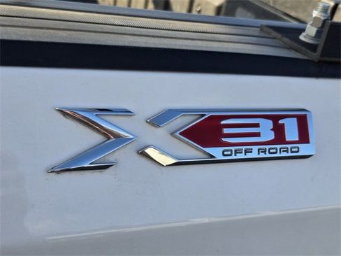 Used 2021 GMC Sierra 1500 SLT w/ SLT Premium Plus Package image 9