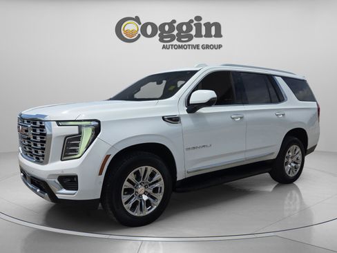 Used 2025 GMC Yukon Denali RWD image 1