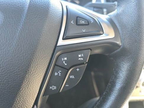 Used 2021 Ford Edge SEL w/ Convenience Package image 21