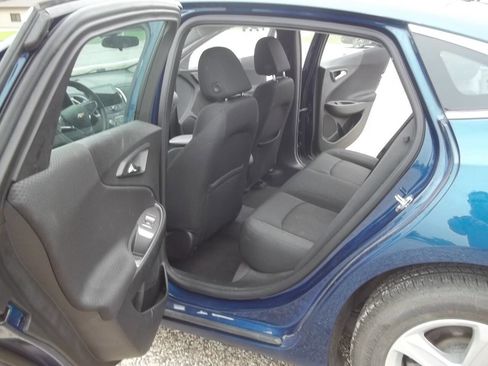 Used 2019 Chevrolet Malibu LS w/ Driver Confidence Package image 8