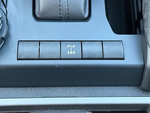 Used 2025 Toyota Tacoma TRD Off-Road AWD/4WD image 26